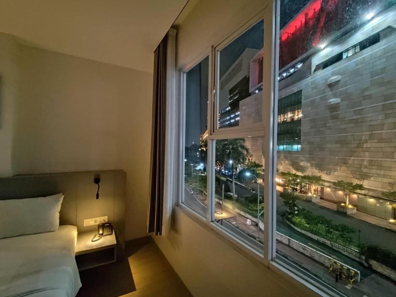 Grand Thamrin Hotel Jacarta Exterior foto